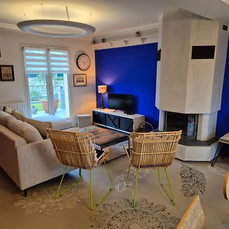 Maison بيت للعطل